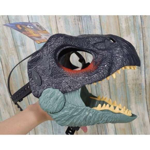 Jurassic World Dominion Therizinosaurus Mask Halloween Costume - Picture 1 of 8